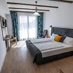 Bacchus Hotel