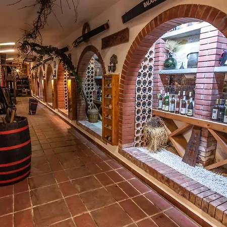 Bacchus Hotel