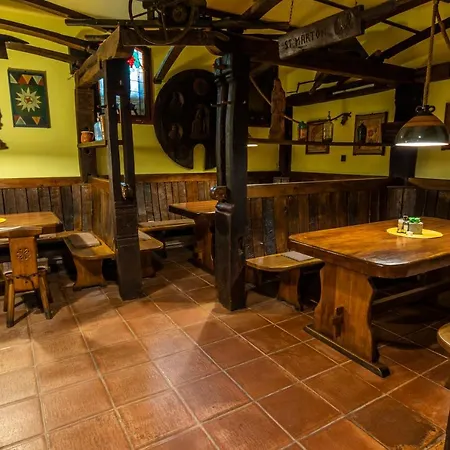 ホテル Bacchus 3*